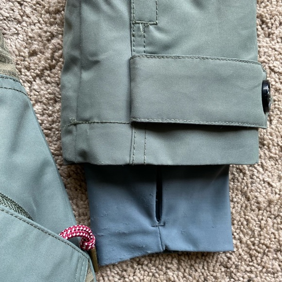 Women’s M Billabong Y2K ski jacket forest green print - Picture 6 of 11